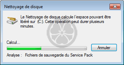 Alléger WinSxS en passant par la commande de nettoyage de disque de Windows - La destruction de ces fichiers permet de récupérer un peu de place mais empêche tout retour en arrière si le Service Pack s'avère problématique.